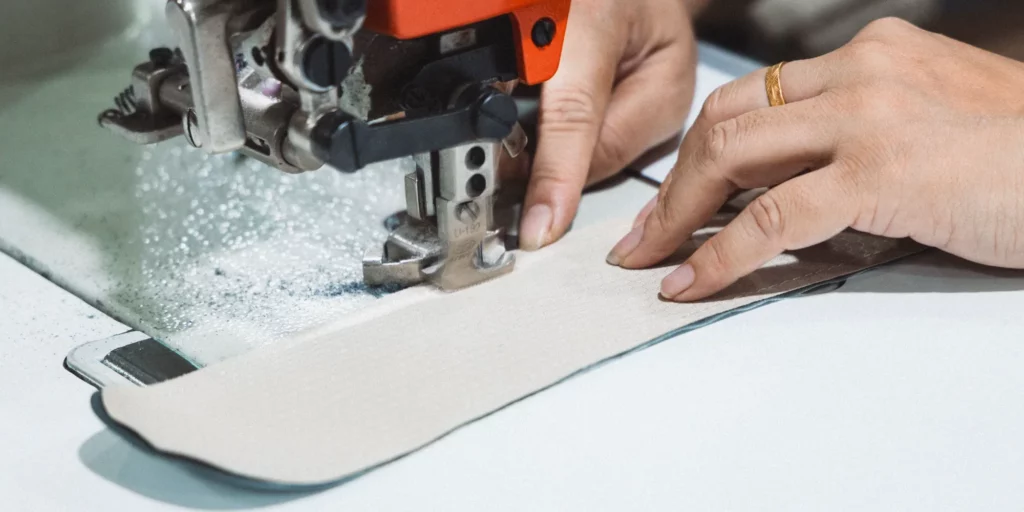 TPU vs. PVC Coating for Waterproof Travel Bags Manufacturing: A Comprehensive Guide