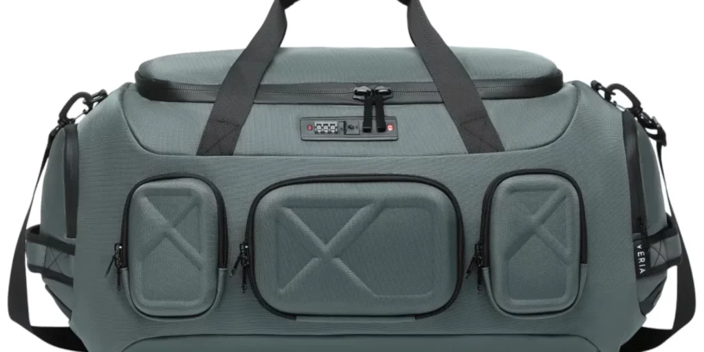 troubleshooting common defects in custom travel bag production