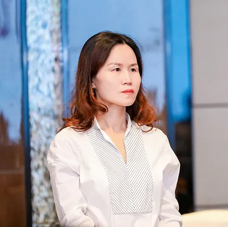 Founder & CEO of GFBags backpack manufacturer: Lynn Deng